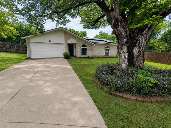 527 Shelly Ct, Duncanville, TX 75137