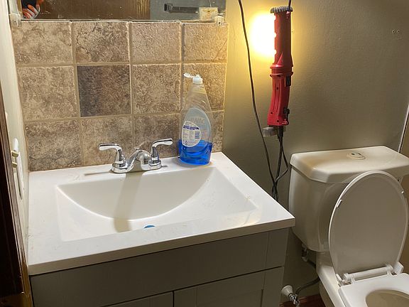 4th image of 117 Atlanta Ave #115