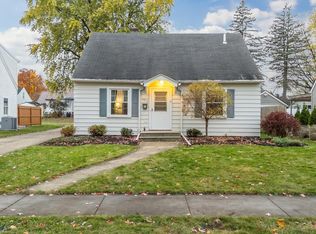 1717 N Harriman St, Appleton, WI 54911