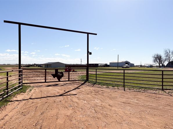 9267 County Road 95 S, Vernon, TX 76384