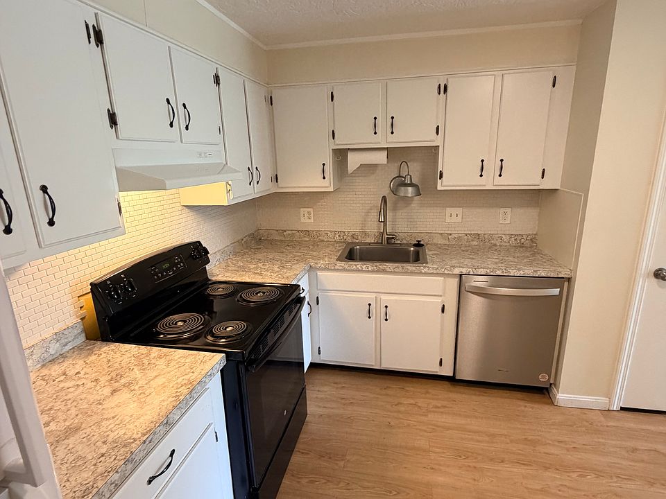 1st image of 276 Codman Hill Rd APT 36A