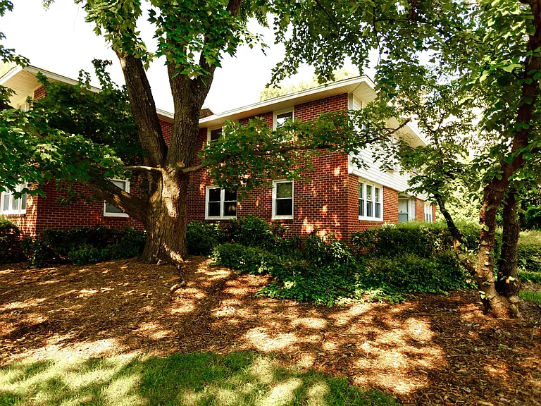 2101 Sutton Dr #A — Photo 19
