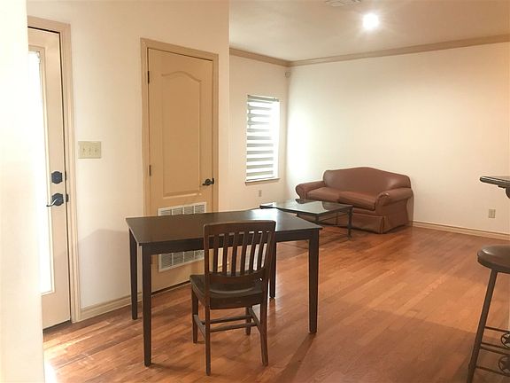 5th image of 3664 E Del Mar Blvd APT 1A