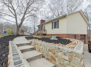 2047 Old Mountain Rd, Lexington, NC 27292