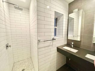 228 E 6th St APT 5, New York, NY 10003