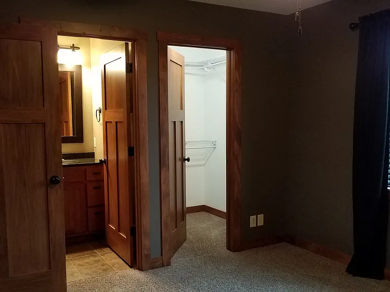 1876 Greenwood Valley Dr — Photo 8