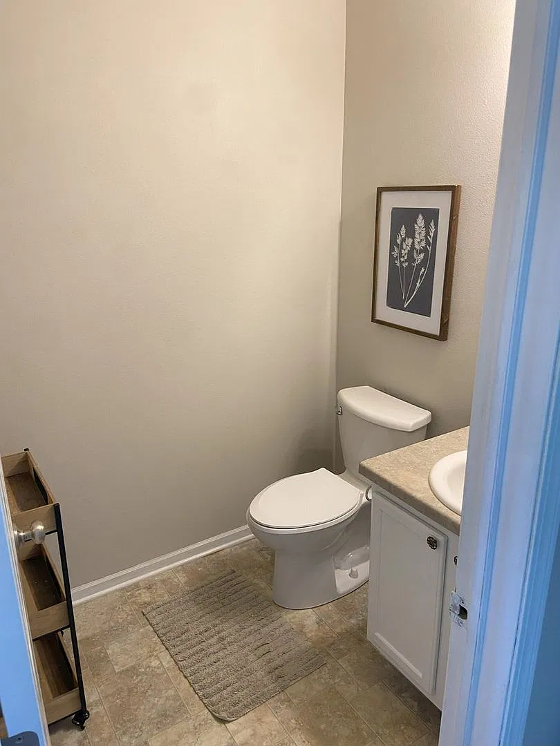Spacious 4BR House in Ankeny — Photo 3