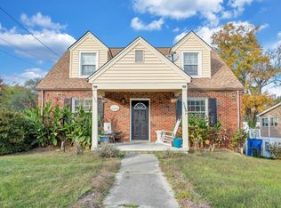 1130 Victory Rd SE, Roanoke, VA 24014