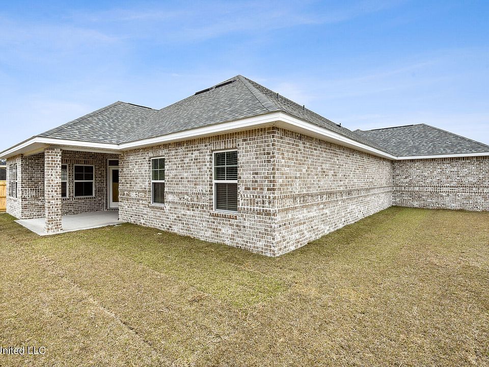 1st image of 13605 Deer Field Dr