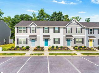 31 Tidworth Dr, Greer, SC 29651