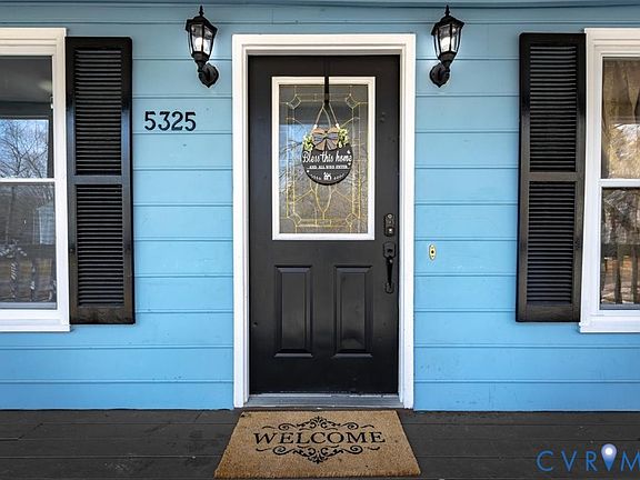 3rd image of 5325 White Pickett Ln