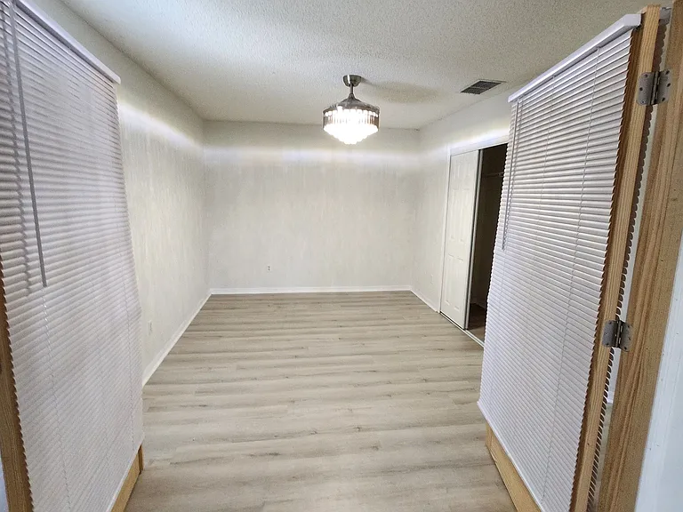 2512 Brookstone Dr — Photo 30
