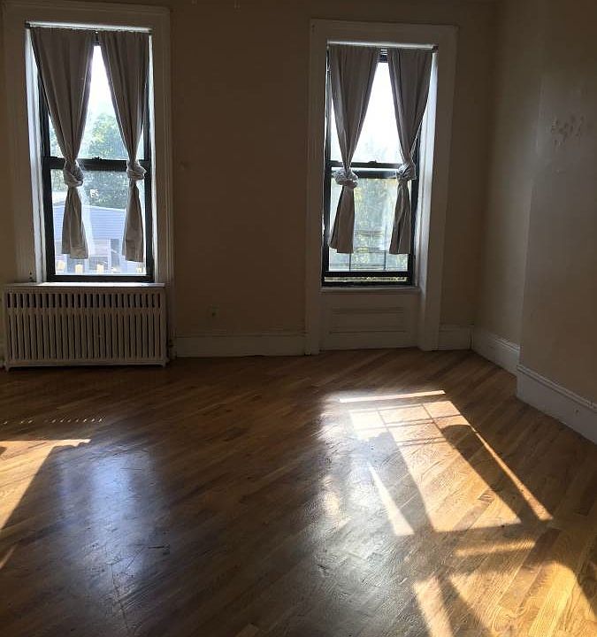 1st image of 257 20th St #2BC