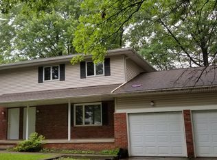 4055 Pardee Rd, Stow, OH 44224