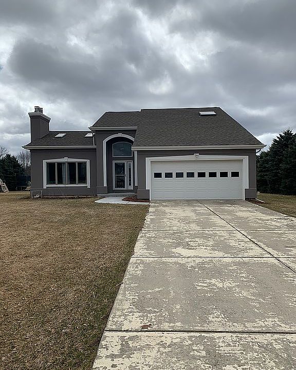 1st image of 5830 Lou Dr