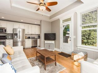 671 S 6th St, Columbus, OH 43206