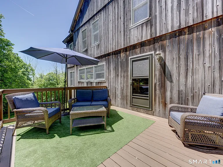 8 Deming Rd — Photo 32