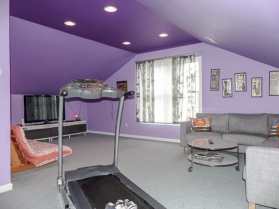 3rd Fl extended window view