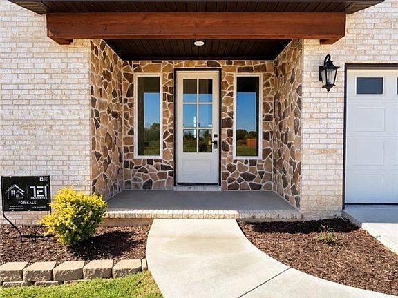 2nd image of 509 Dutton Ct