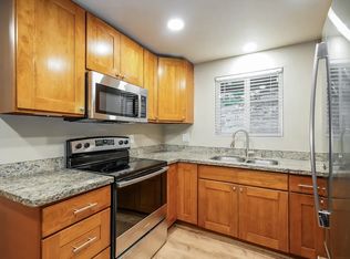 23049 16th Ave S, Seattle, WA 98198