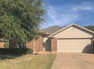 516 Callie Ln, Iowa Park, TX 76367