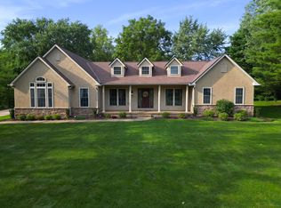 4668 Rutherford Rd, Powell, OH 43065