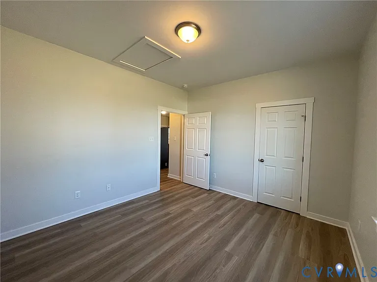 96 Sandy Brooke Ln #1 — Photo 8