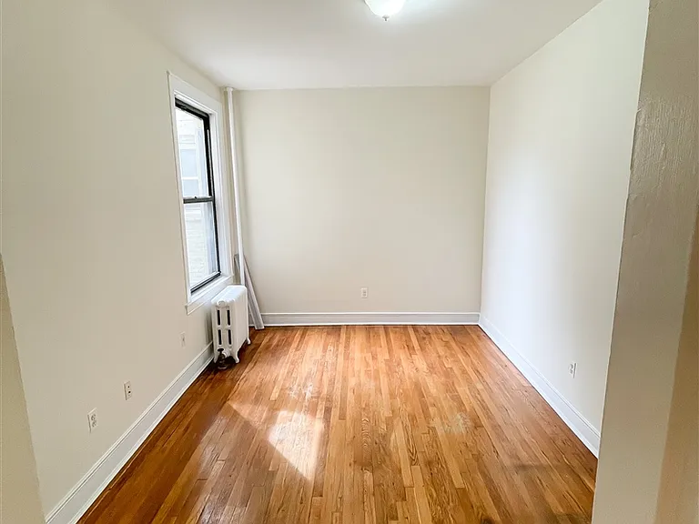 31-30 35th St #2F — Photo 11