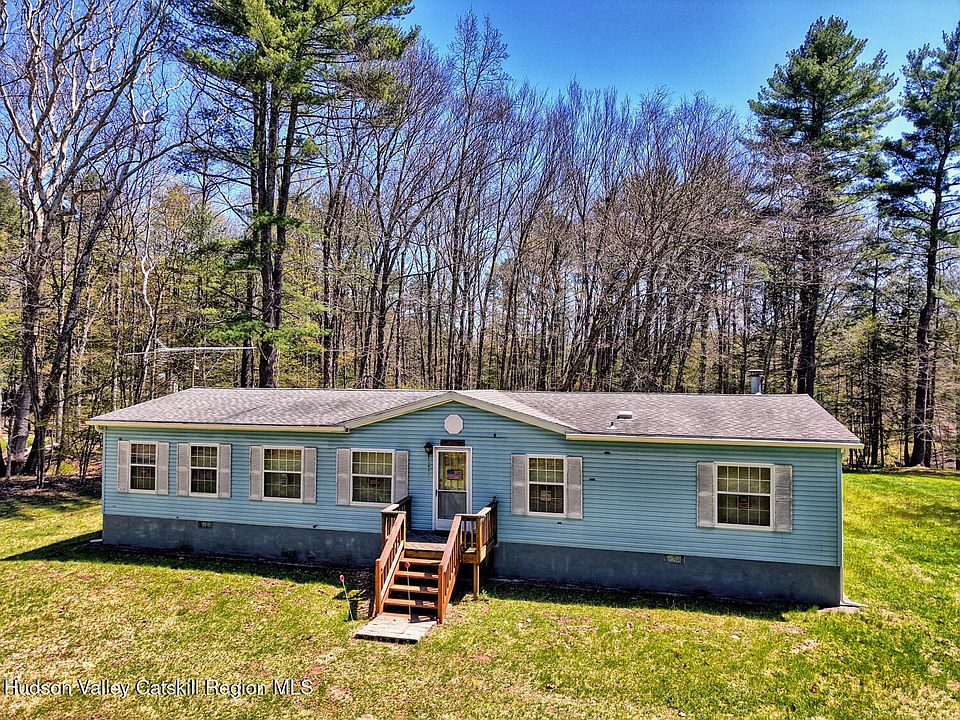1st image of 63 Meadow Road