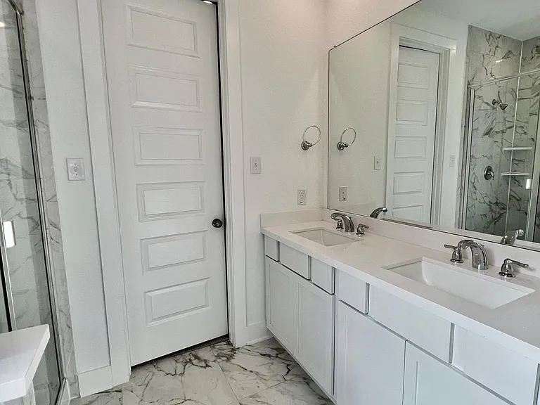 120 Green Knoll Ln — Photo 26