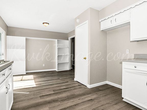 4th image of 1410 Acapulco Ct