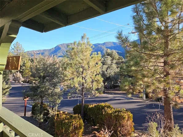 16705 Aleutian Dr, Pine Mountain Club, CA 93222