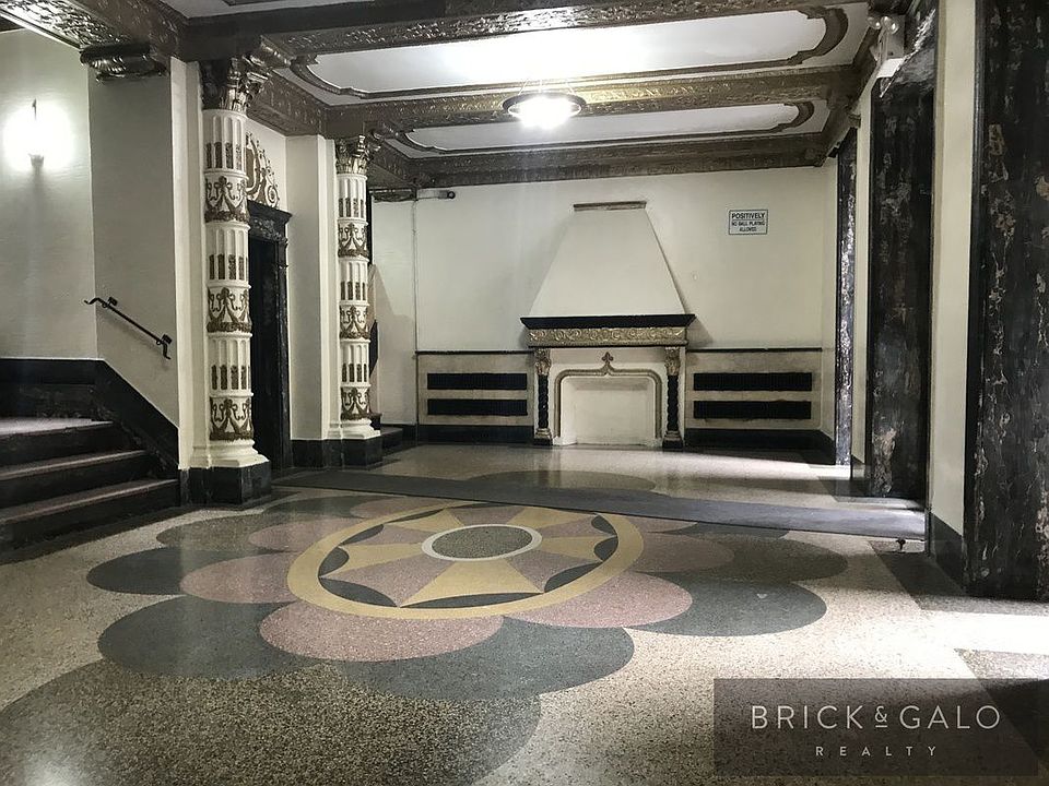 1st image of 10 Midwood St APT 3G