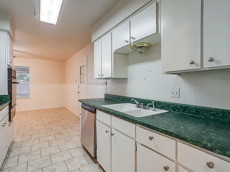816 E Mustang St — Photo 15