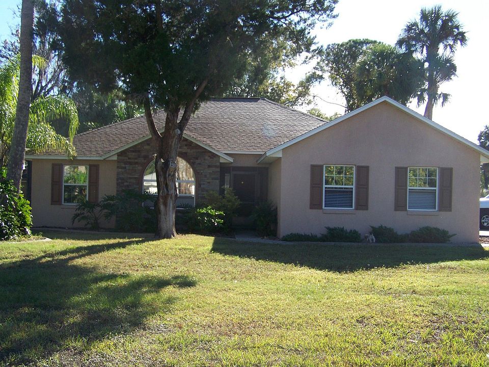 1st image of 19 SE Tomoka Pl