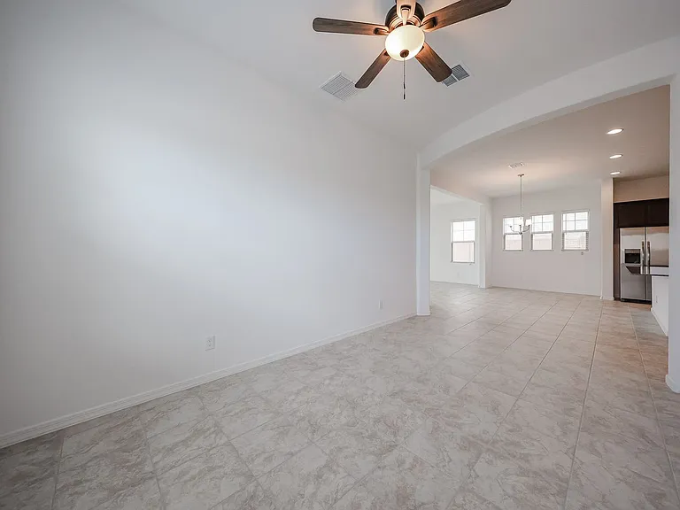 7616 W Bronco Trl — Photo 15