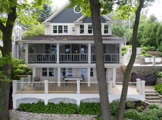 5985 Artist Bay Rd, West Bend, WI 53095