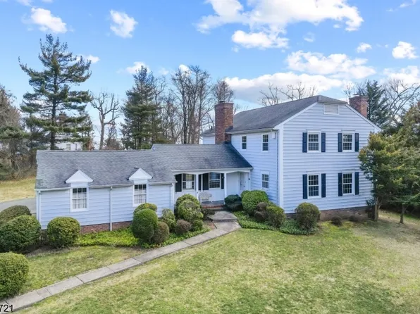 1395 Chapel Hill Rd, Mountainside Boro, NJ 07092