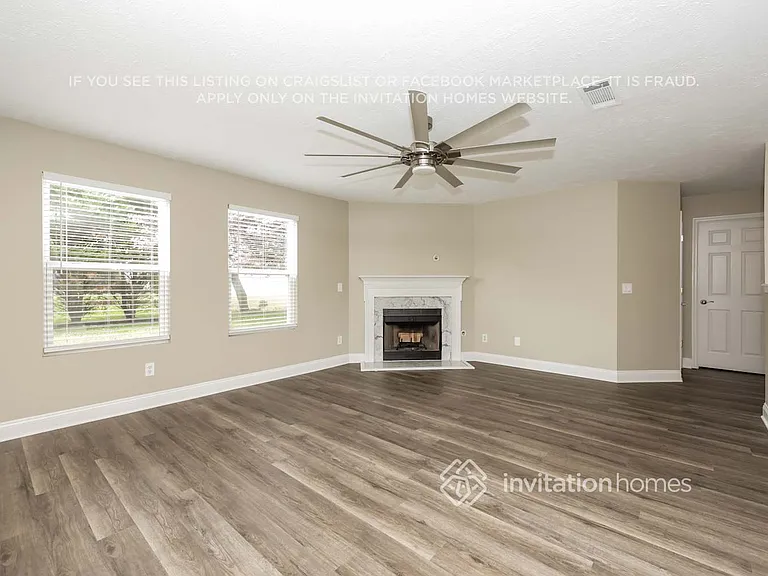 5439 Middlebury Dr — Photo 5