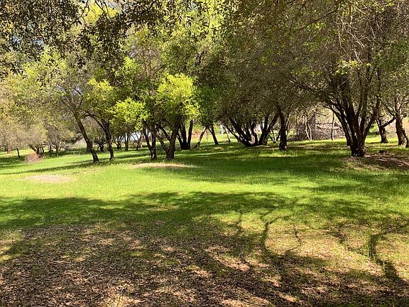 2nd image of 0 Nutmeg Ln Lot 11