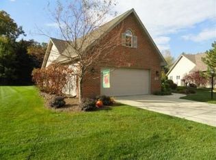 6841 Dunlin Ct, Hobart, IN 46342