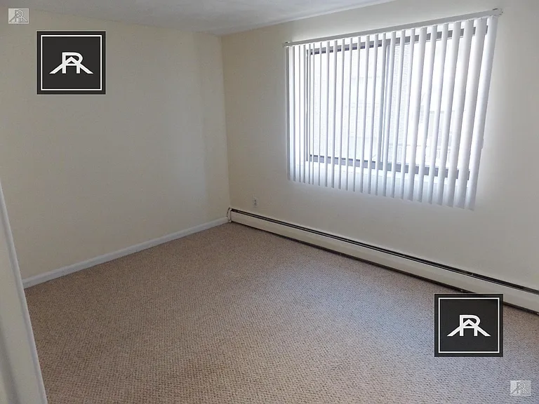 26 Whites Ave #37 — Photo 6
