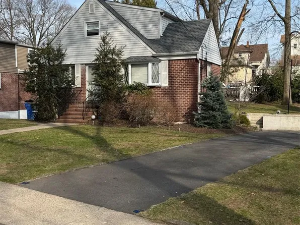 103 Glenbrook Pkwy, Englewood, NJ 07631