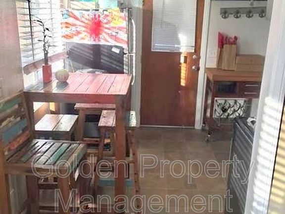4th image of 4528-5 Georgia St