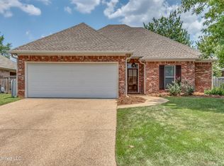 169 Regatta Dr, Brandon, MS 39047