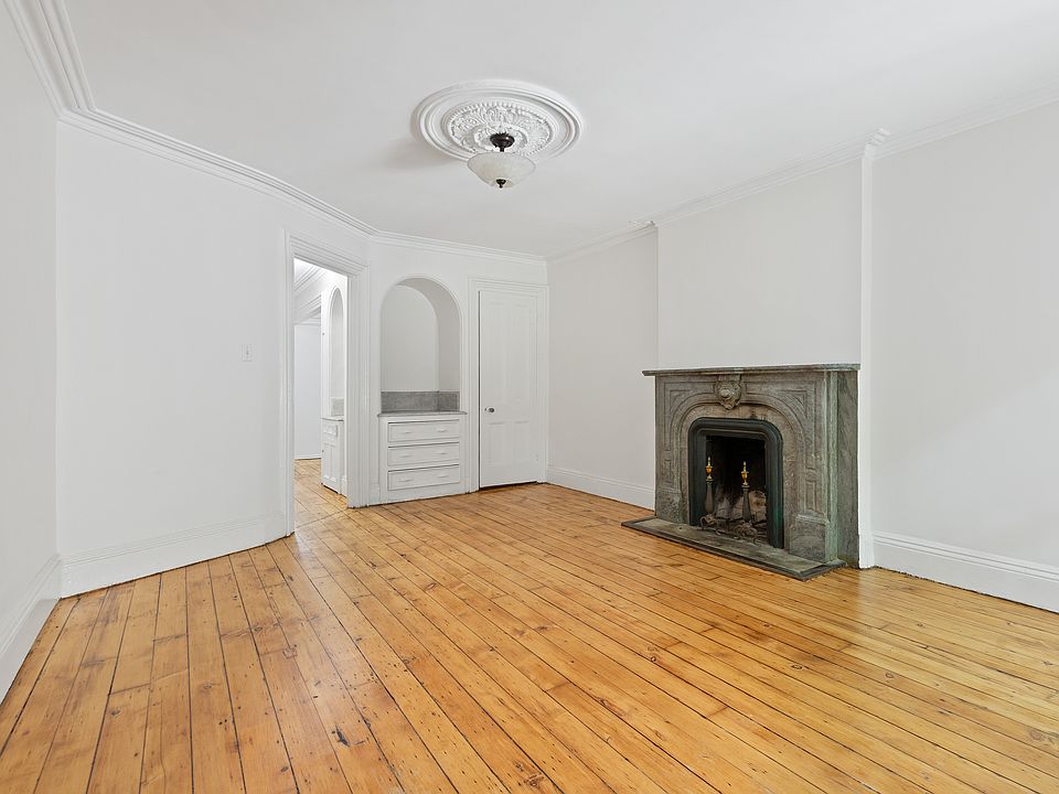 1st image of 198 Carroll St