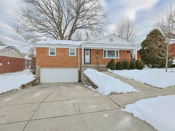 5528 Cove Ct, Cincinnati, OH 45238