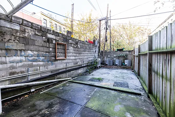 Rented by Oxford Property Group | media 23
