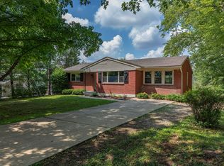 1805 Bass Cir, La Grange, KY 40031
