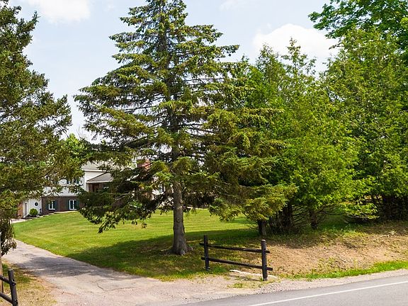 2nd image of 682 County Route 7